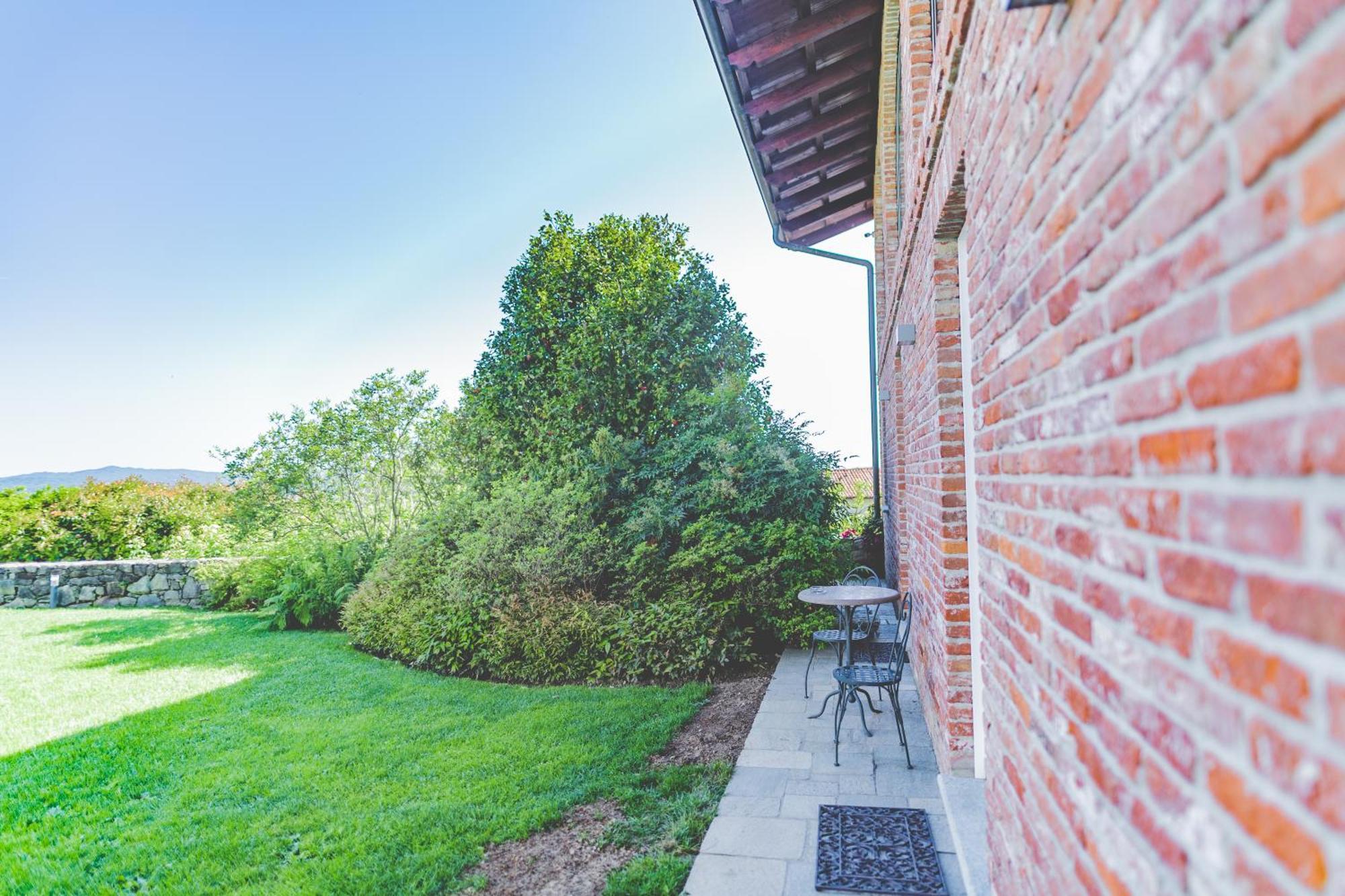Myvilla Suites Palazzo Canavese エクステリア 写真